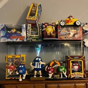 M&m vintage dispenser